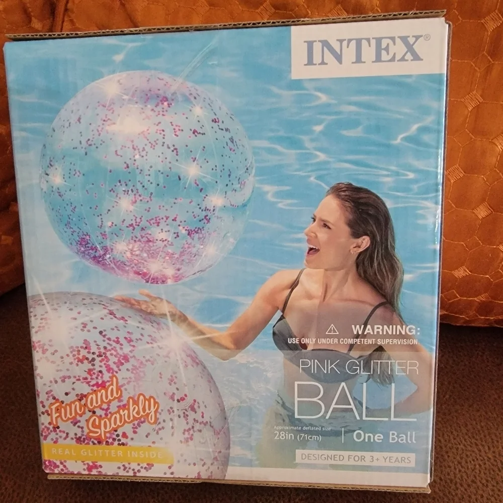 Intex Inflatable Glitter Beach/Pool Ball Pink Glitter/Summer Fun/BIG 28 in NEW!